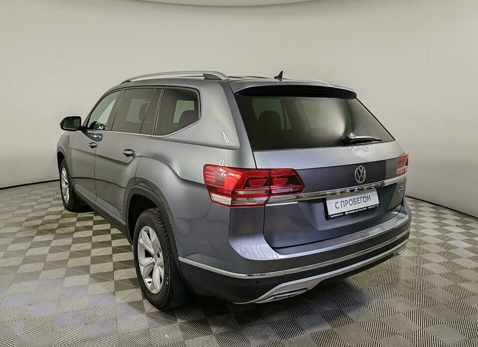 Volkswagen Teramont 2.0 AT (220 л.с.) 4WD
