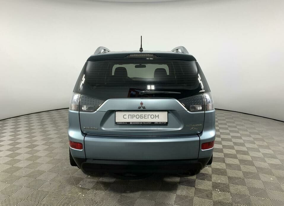 Mitsubishi Outlander 2.4 MT (170 л.с.) 4WD