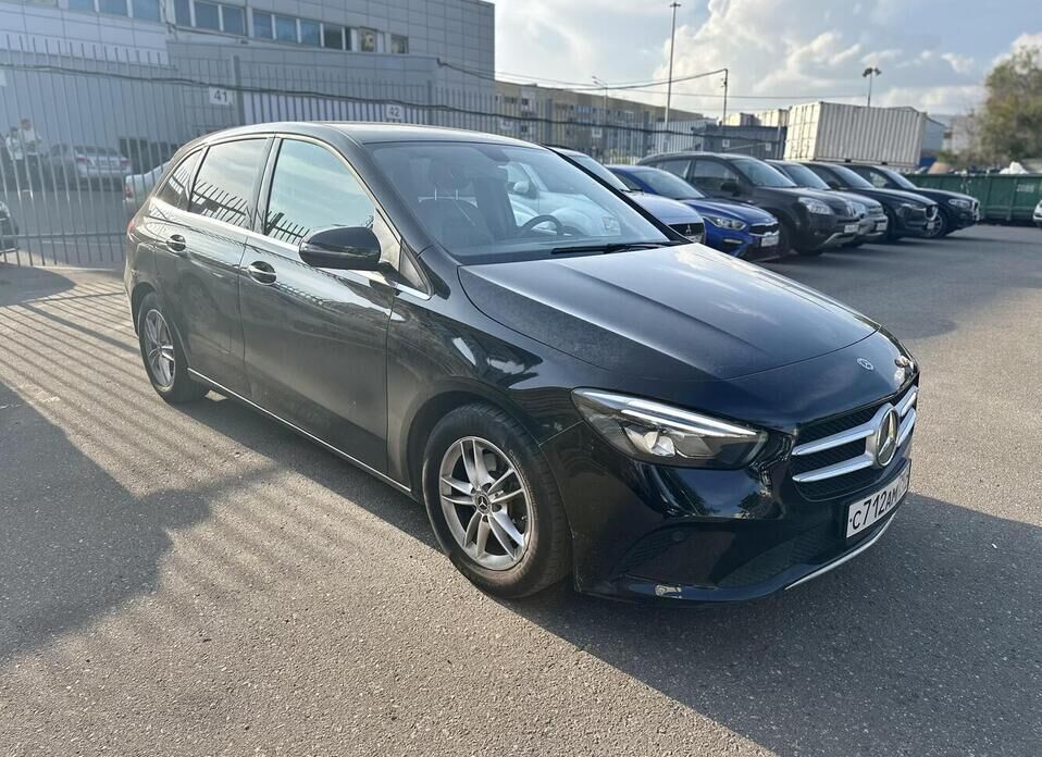 Mercedes-Benz B-Класс 180 1.3 AMT (136 л.с.)