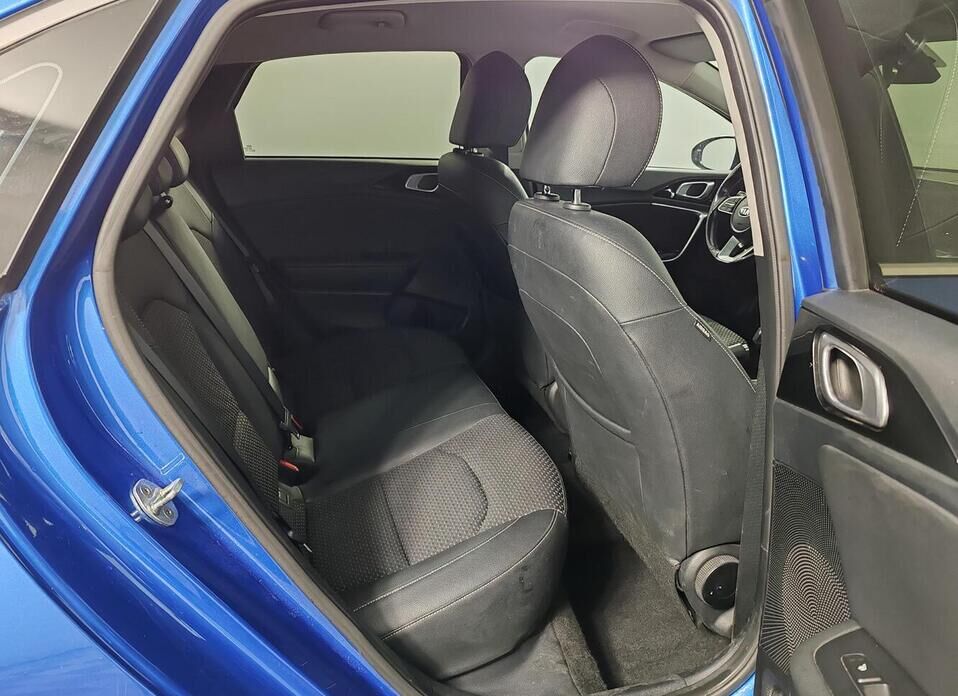 Kia Ceed, III 1.6 AT (128 л.с.)