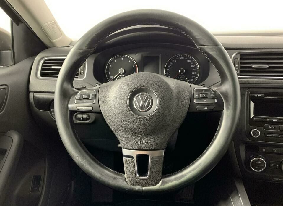 Volkswagen Jetta 1.4 AMT (122 л.с.)
