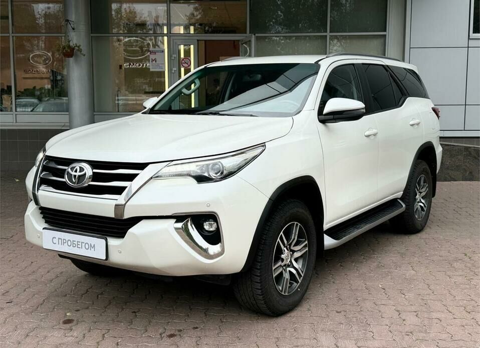 Toyota Fortuner 2.8d AT (177 л.с.) 4WD