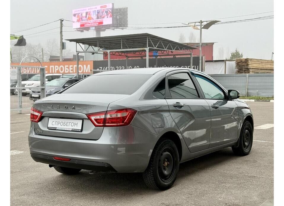 LADA (ВАЗ) Vesta, I 1.6 MT (106 л.с.)