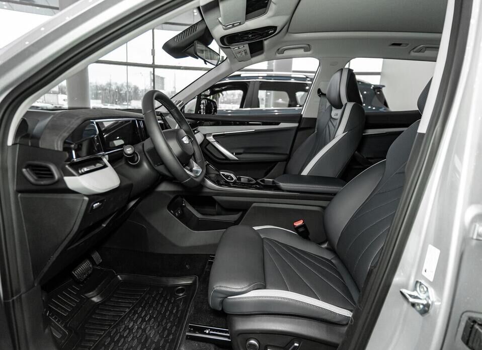 Geely Atlas, II 2.0 AT (200 л.с.) 4WD