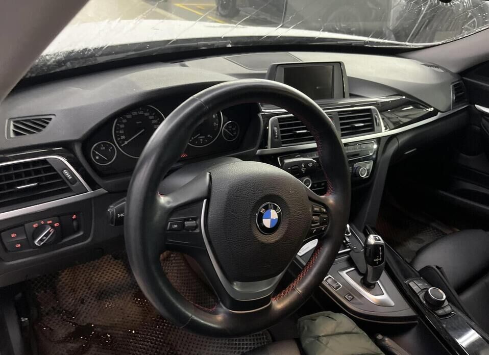 BMW 3 серии, VI (F3x) Рестайлинг 320i xDrive 2.0 AT (184 л.с.) 4WD