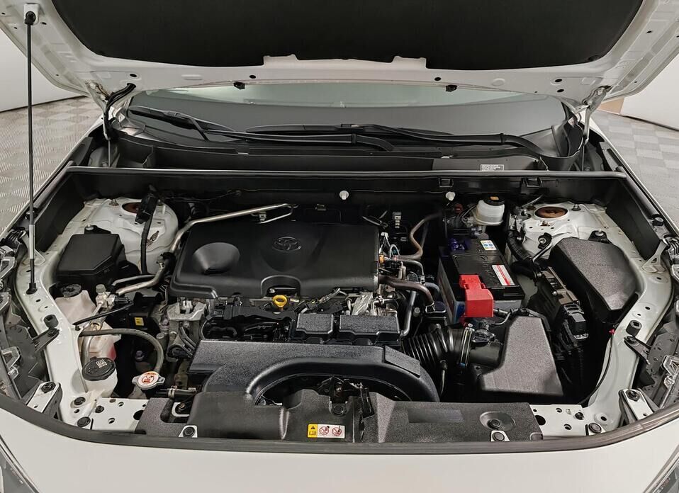 Toyota RAV4, V (XA50) 2.5 AT (199 л.с.) 4WD