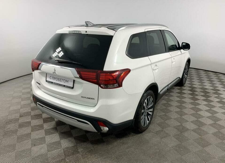 Mitsubishi Outlander 2.0 CVT (146 л.с.)