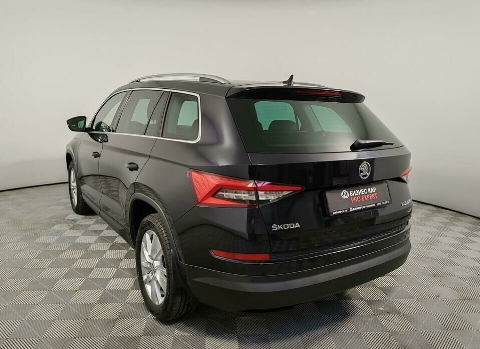 Skoda Kodiaq 2.0 AMT (180 л.с.) 4WD