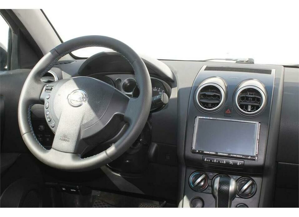 Nissan Qashqai 2.0 CVT (141 л.с.)