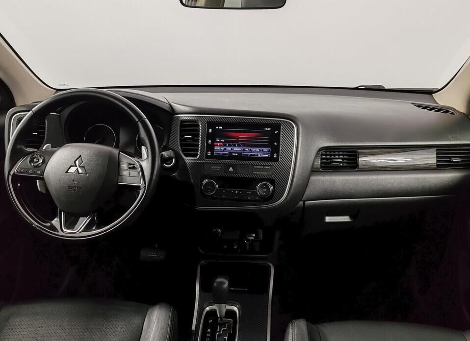 Mitsubishi Outlander 2.4 CVT (167 л.с.) 4WD
