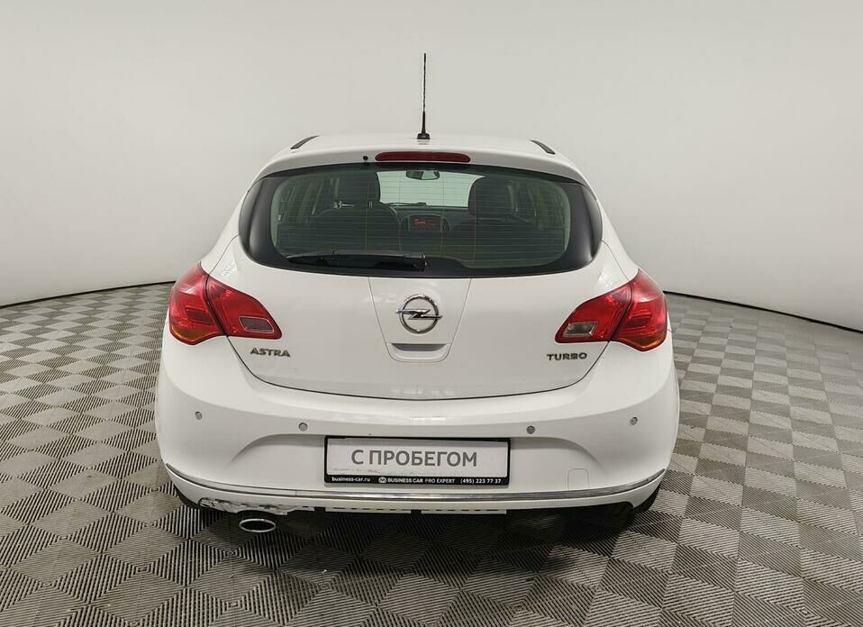 Opel Astra 1.4 AT (140 л.с.)