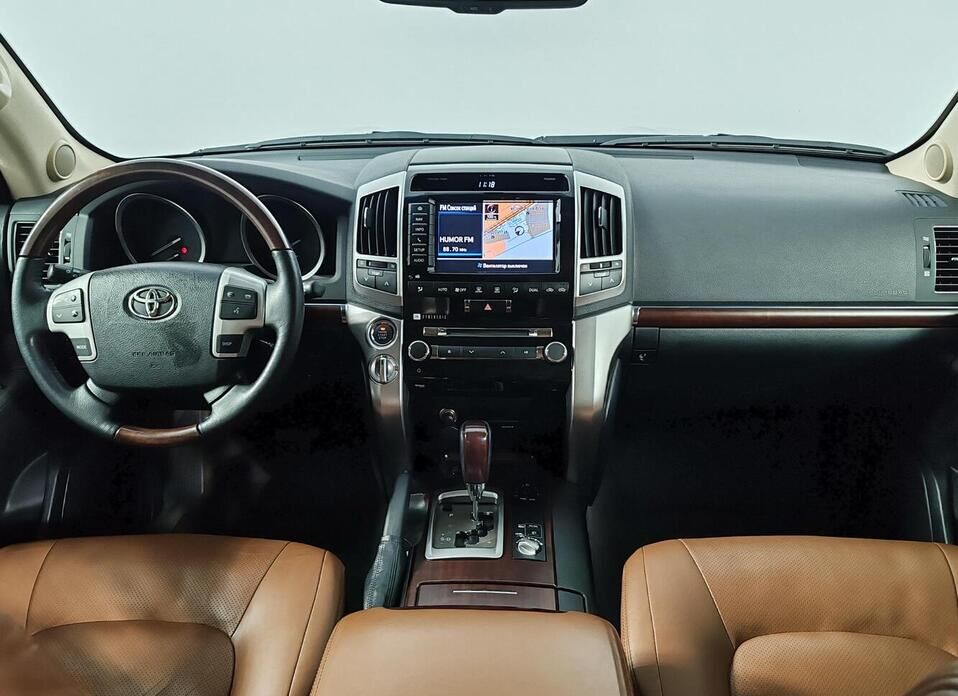 Toyota Land Cruiser, 200 Series Рестайлинг 1 4.5d AT (235 л.с.) 4WD