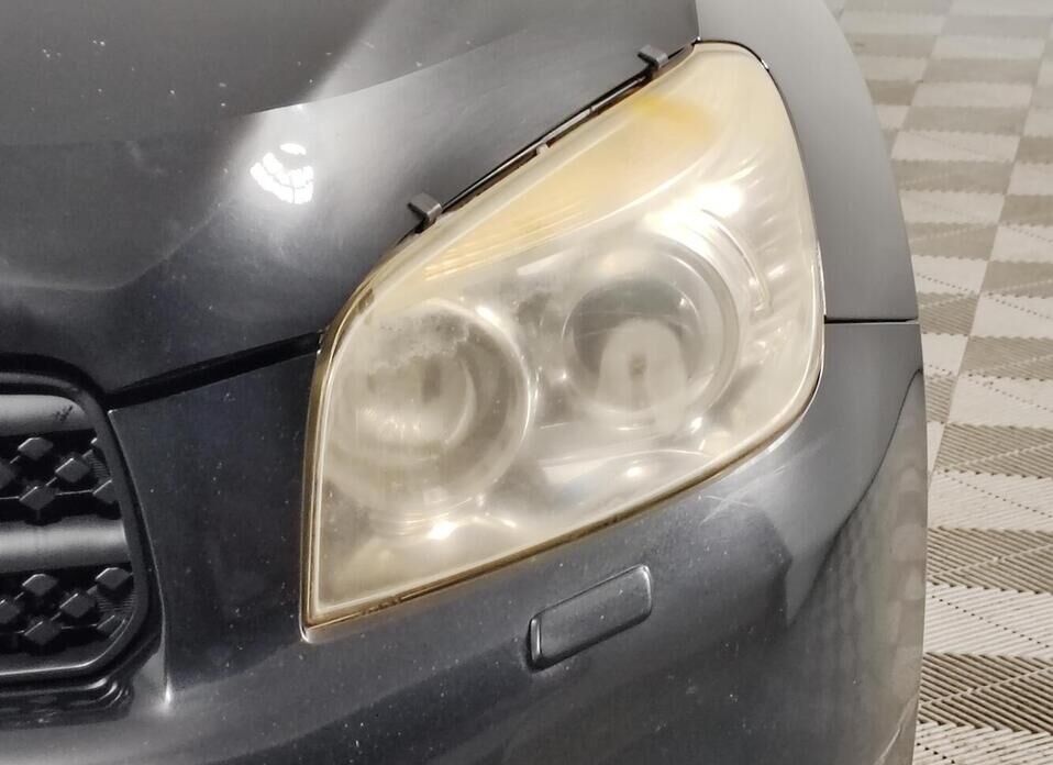 Toyota RAV4, III (XA30) 2.0 AT (152 л.с.) 4WD