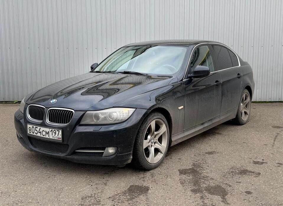 BMW 3 серии, V (E90/E91/E92/E93) Рестайлинг 320i 2.0 AT (156 л.с.)