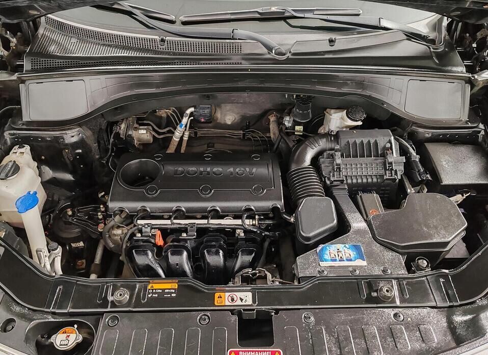 Kia Sorento, II Рестайлинг 2.4 MT (175 л.с.) 4WD