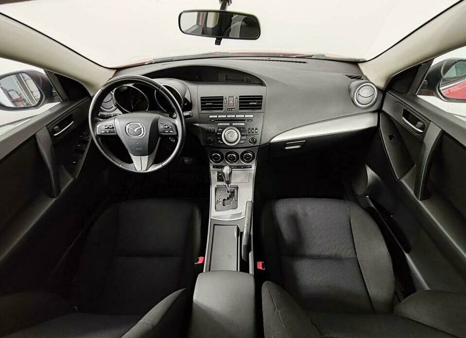 Mazda 3 1.6 AT (105 л.с.)