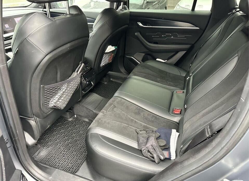 Geely Monjaro 2.0 AT (238 л.с.) 4WD