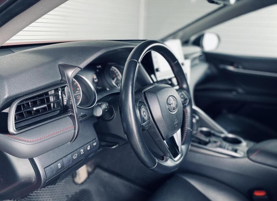 Toyota Camry, VIII (XV70) Рестайлинг 3.5 AT (249 л.с.)