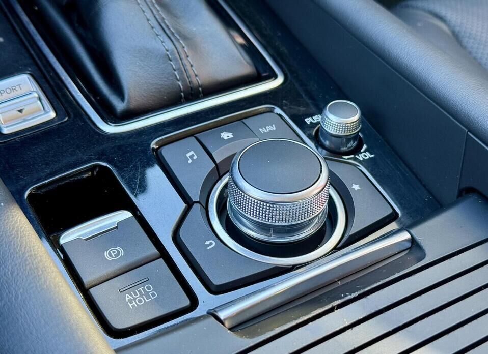 Mazda 6, III (GJ) Рестайлинг 2 2.0 AT (150 л.с.)