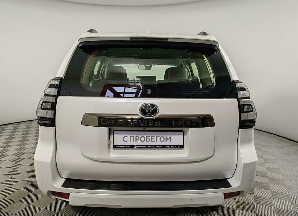 Toyota Land Cruiser Prado 2.8d AT (200 л.с.) 4WD