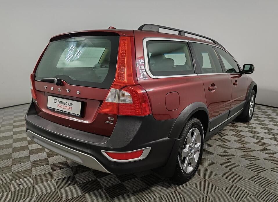 Volvo XC70, II 3.2 AT (238 л.с.) 4WD