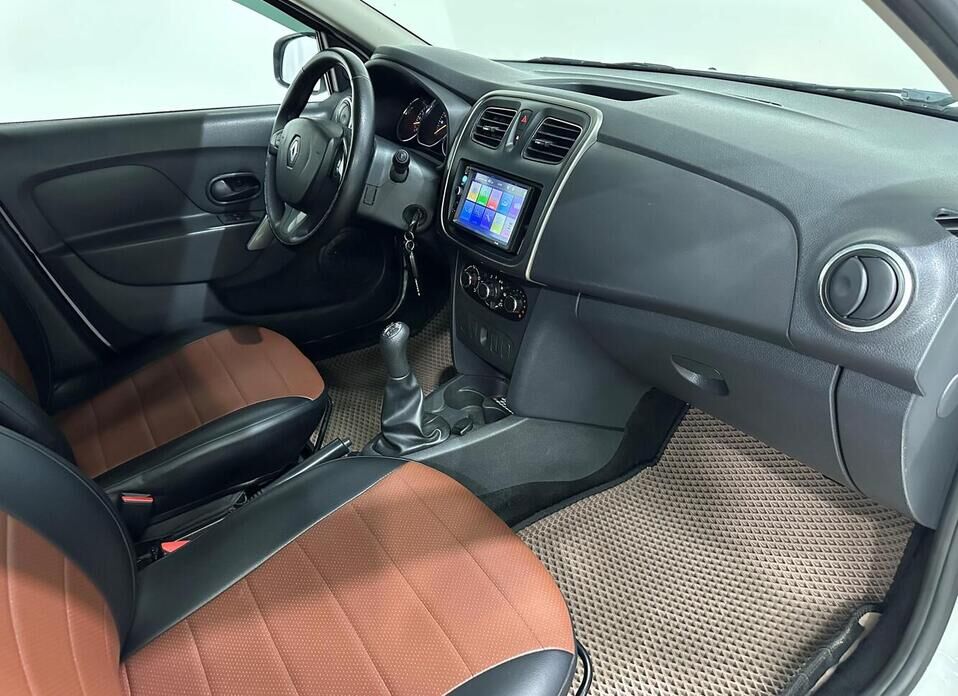 Renault Logan, II 1.6 MT (82 л.с.)