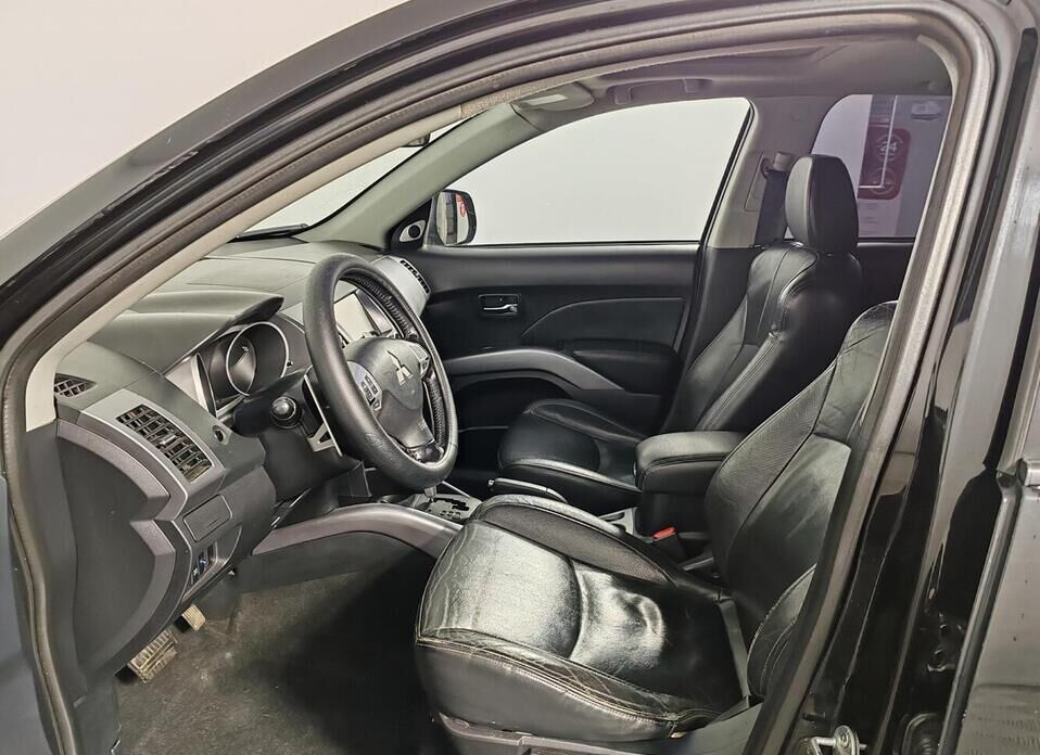 Mitsubishi Outlander, II 2.4 CVT (170 л.с.) 4WD