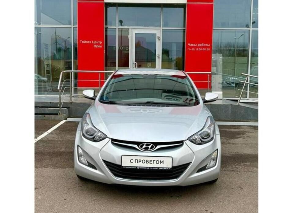 Hyundai Elantra, V (MD) Рестайлинг 1.8 AT (150 л.с.)