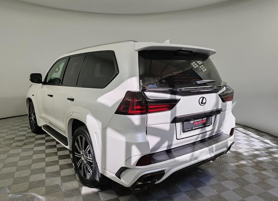 Lexus LX 450d 4.5d AT (272 л.с.) 4WD