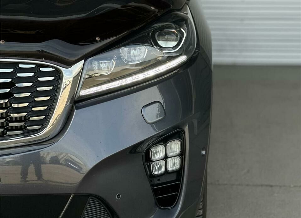 Kia Sorento 2.2d AT (200 л.с.) 4WD