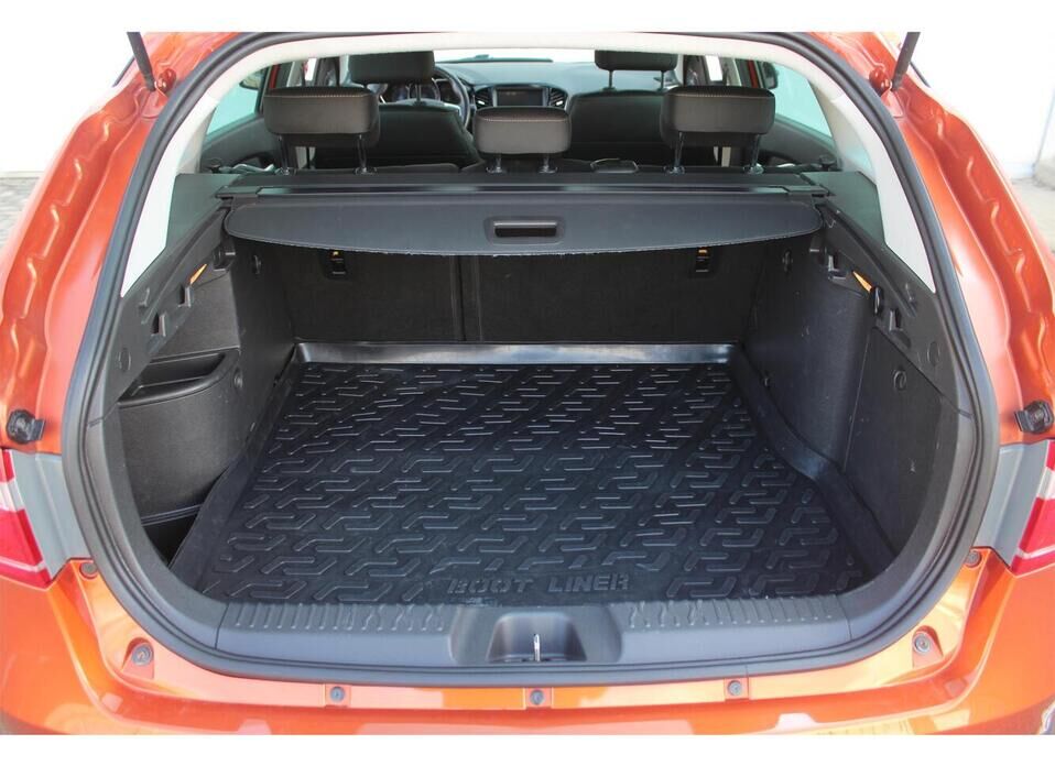 LADA (ВАЗ) Vesta 1.6 CVT (113 л.с.)