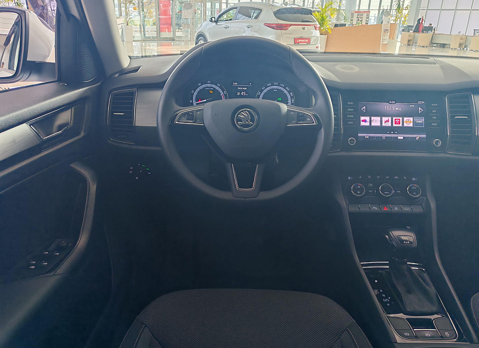 Skoda Kodiaq, I 2.0 AMT (180 л.с.) 4WD