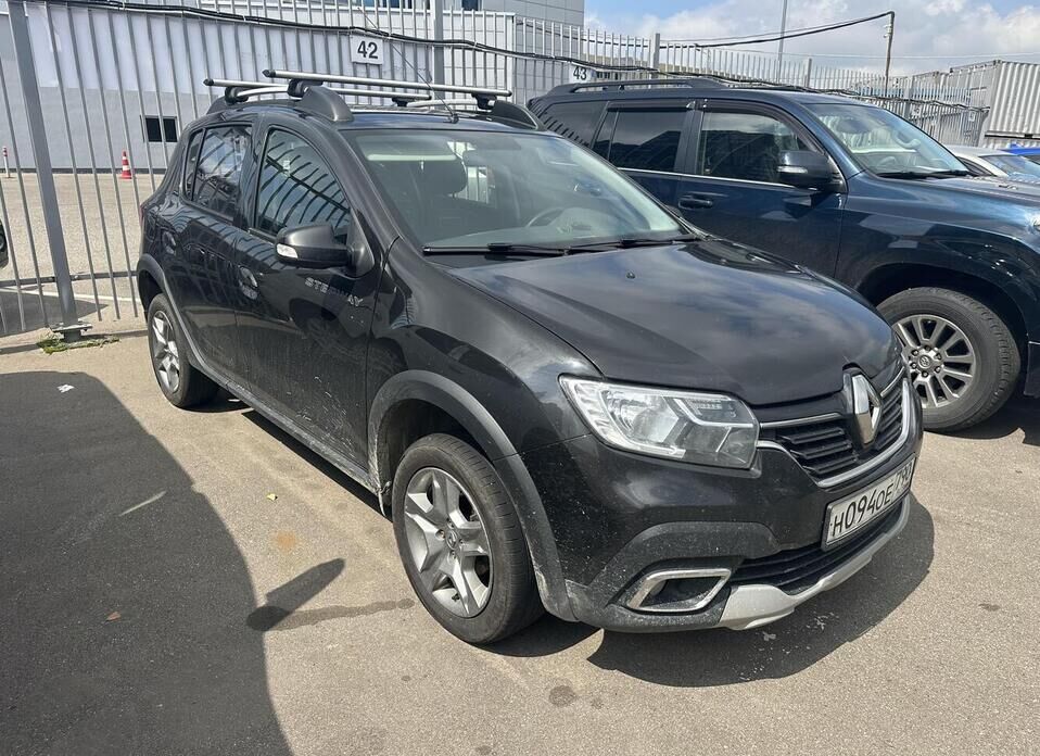 Renault Sandero Stepway 1.6 CVT (113 л.с.)