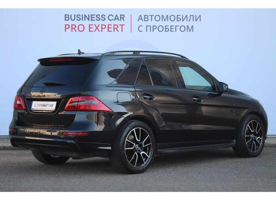 Mercedes-Benz M-Класс 350 CDI 3.0d AT (249 л.с.) 4WD