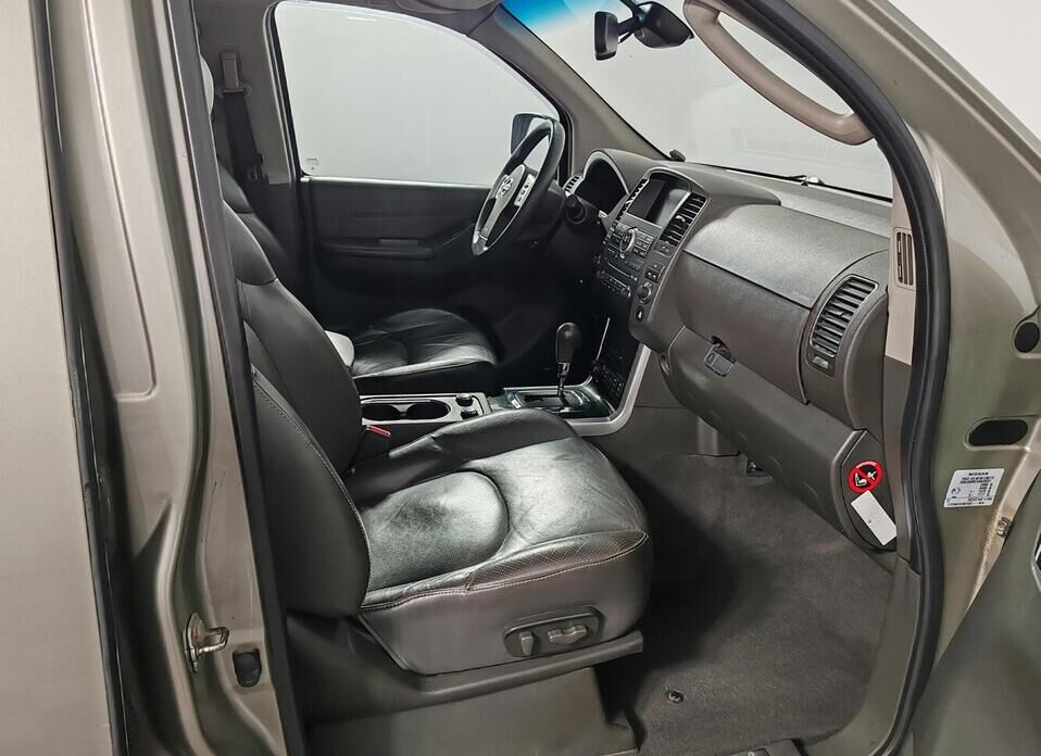 Nissan Pathfinder, III Рестайлинг 3.0d AT (231 л.с.) 4WD