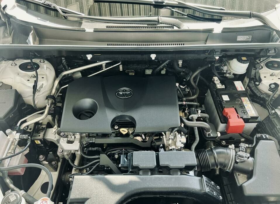 Toyota RAV4 2.0 MT (149 л.с.)