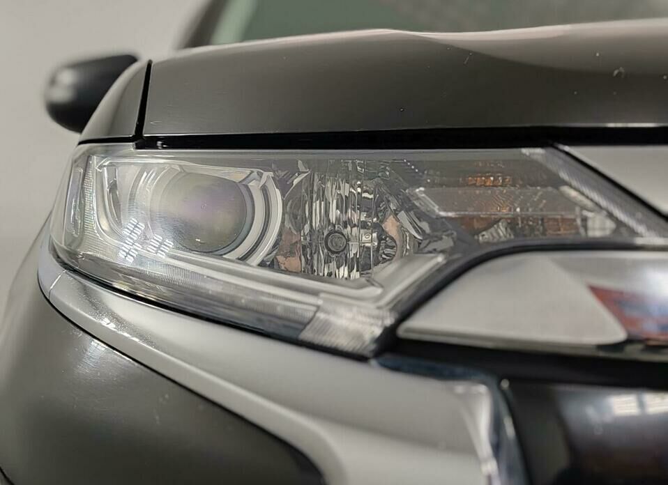 Mitsubishi Outlander 2.0 CVT (146 л.с.) 4WD