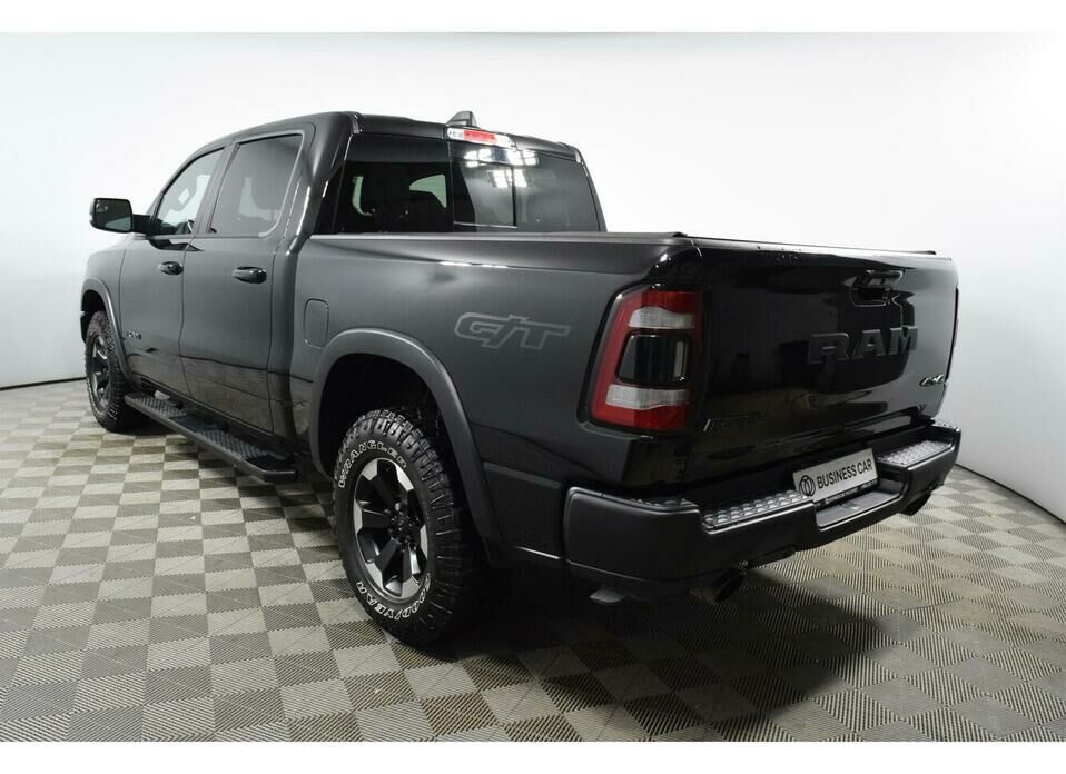 RAM 1500 Quad Cab eTorque 5.7 AT (395 л.с.) 4WD