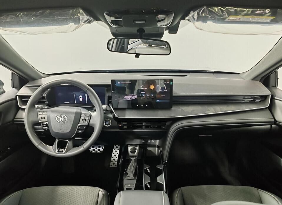 Toyota Camry, IX (XV80) China Market 2.0 CVT (173 л.с.)