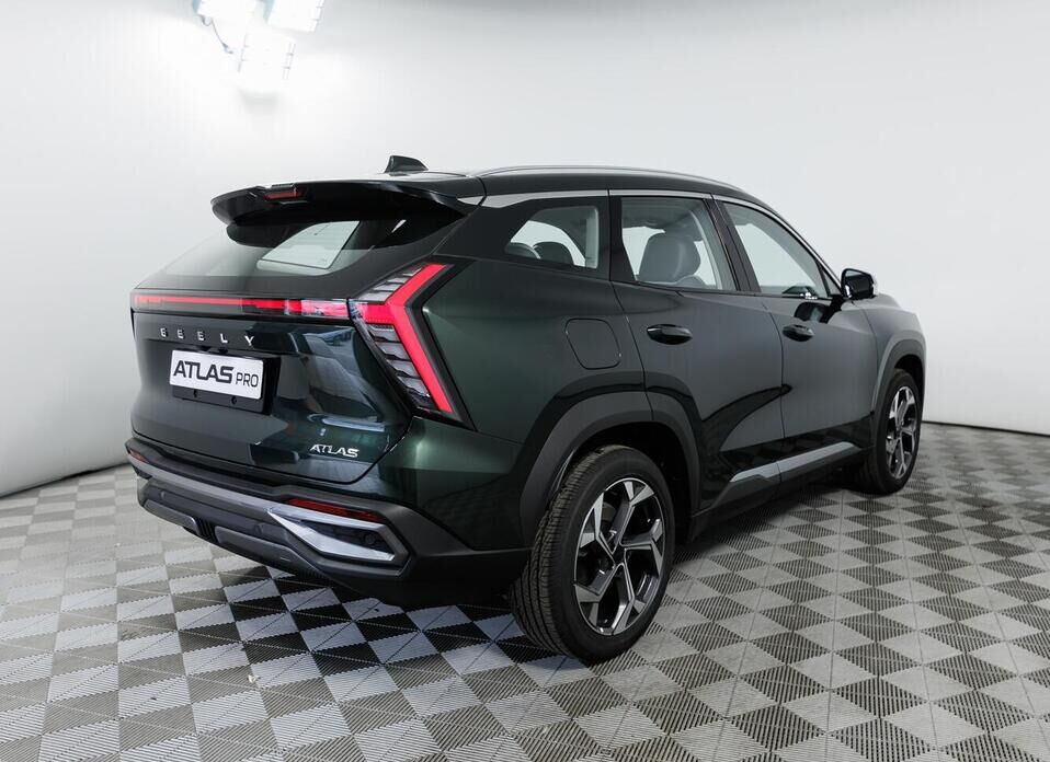 Geely Atlas, II 2.0 AT (200 л.с.) 4WD