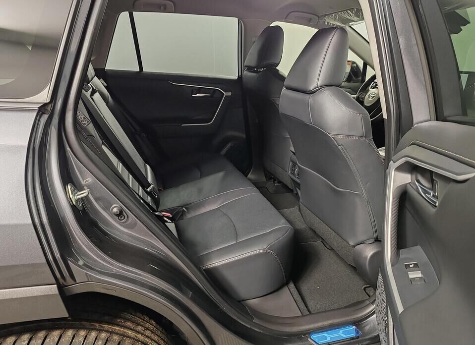 Toyota RAV4, V (XA50) 2.0 CVT (173 л.с.) 4WD