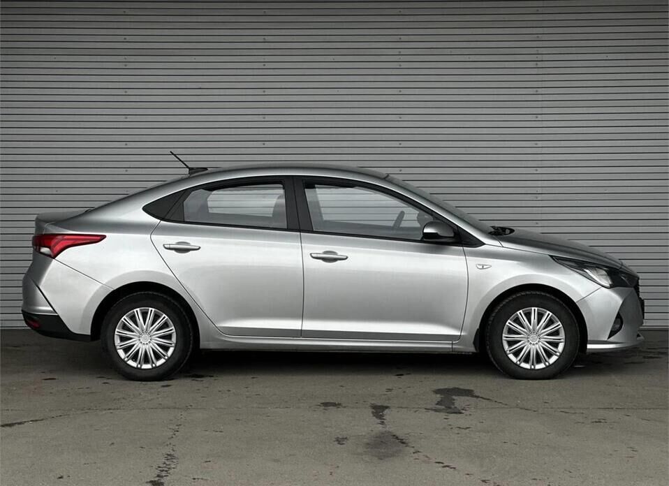 Hyundai Solaris 1.6 AT (123 л.с.)