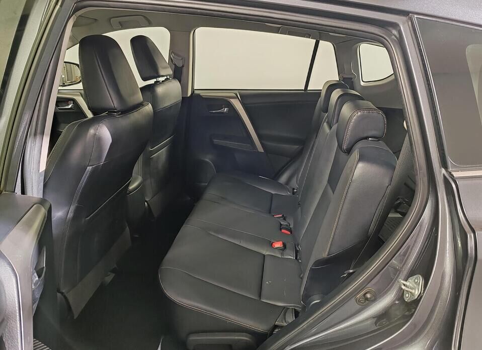 Toyota RAV4, IV (XA40) 2.0 CVT (146 л.с.) 4WD