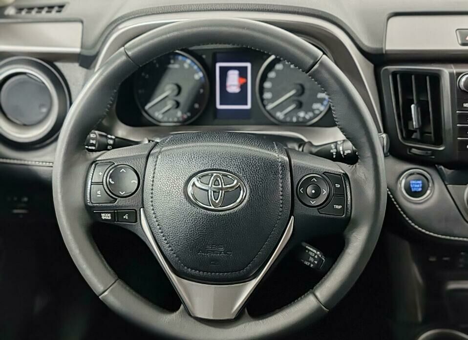 Toyota RAV4 2.5 AT (180 л.с.) 4WD