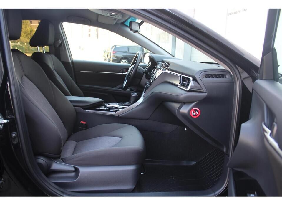 Toyota Camry 2.0 AT (150 л.с.)