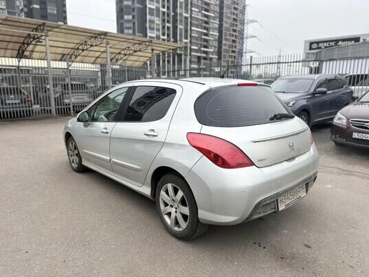 Peugeot 308, 2012&nbsp;г., 187&nbsp;420&nbsp;км