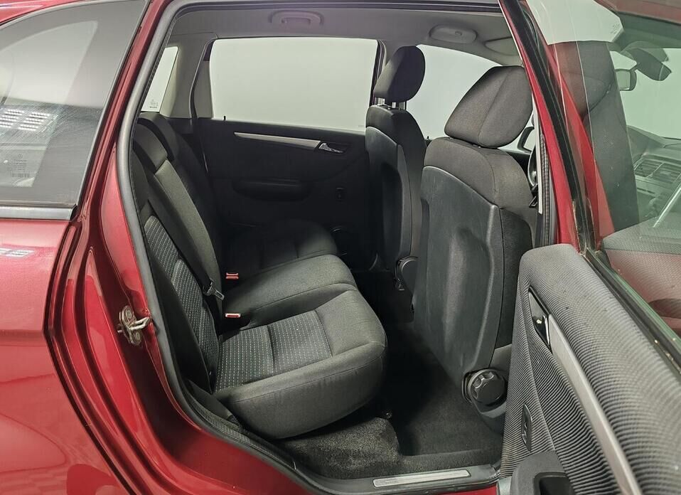Mercedes-Benz B-Класс, I (W245) Рестайлинг 200 2.0 CVT (136 л.с.)