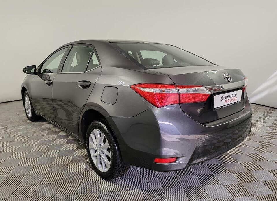 Toyota Corolla 1.6 CVT (122 л.с.)