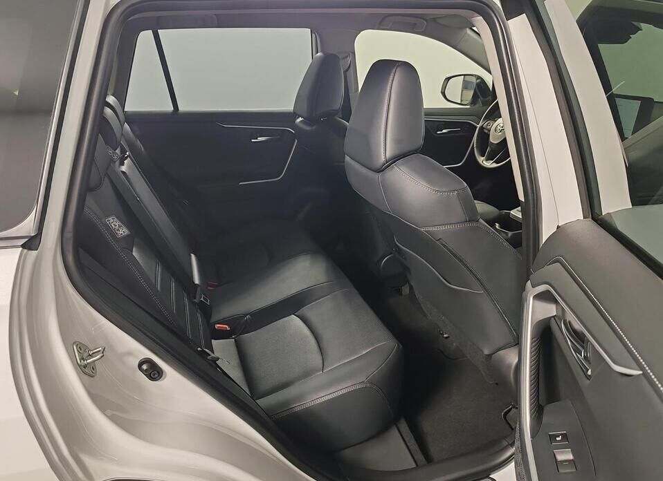 Toyota RAV4, V (XA50) 2.0 CVT (173 л.с.) 4WD