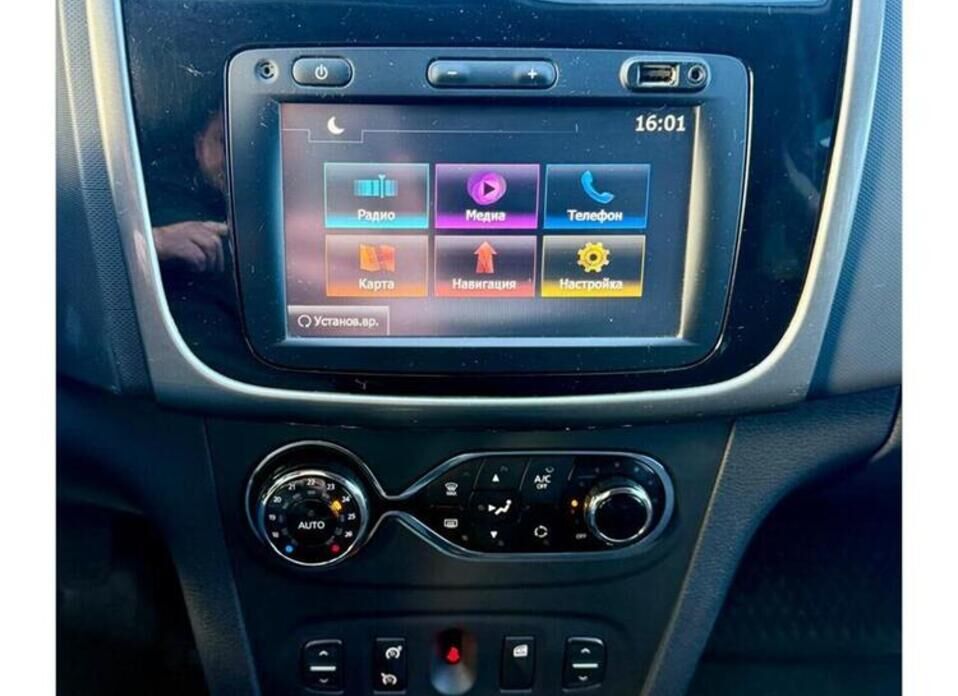 Renault Sandero, II Stepway 1.6 MT (113 л.с.)